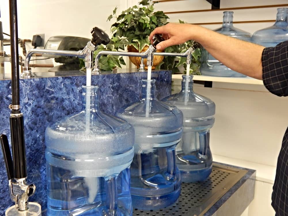 cara bisnis air isi ulang