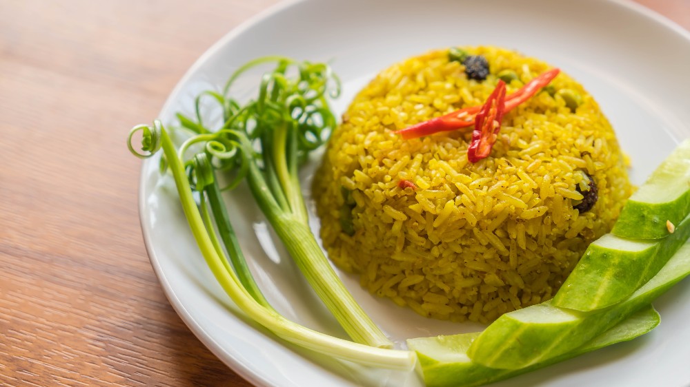 Gurihnya Cuan Usaha Nasi Kuning, Ini Dia 5 Tips Bisnisnya!