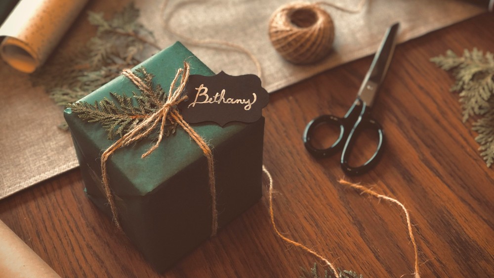 9 Cara Memulai Usaha Gift Box yang Sedang Tren