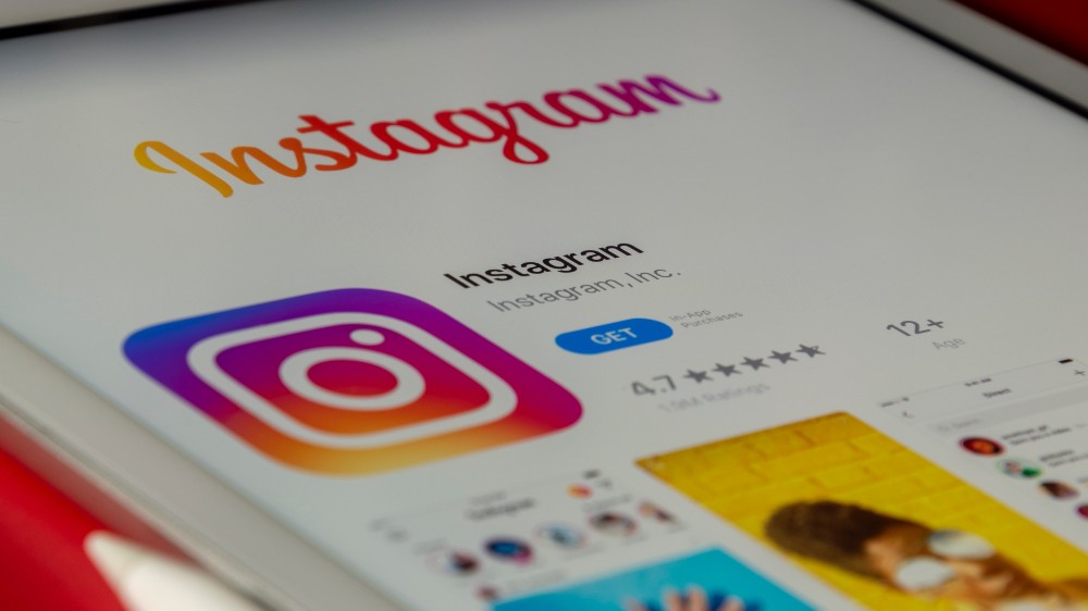 3 Cara Membuat Carousel Instagram, Buat Kontenmu Lebih Menarik!